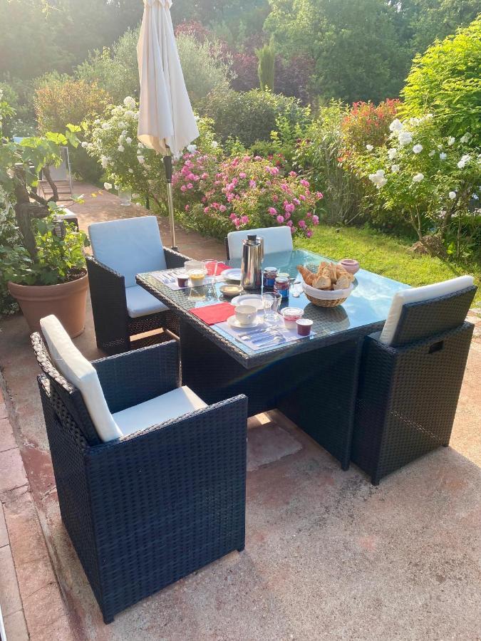 Villa Des Roses Roussillon en Isere Exterior foto